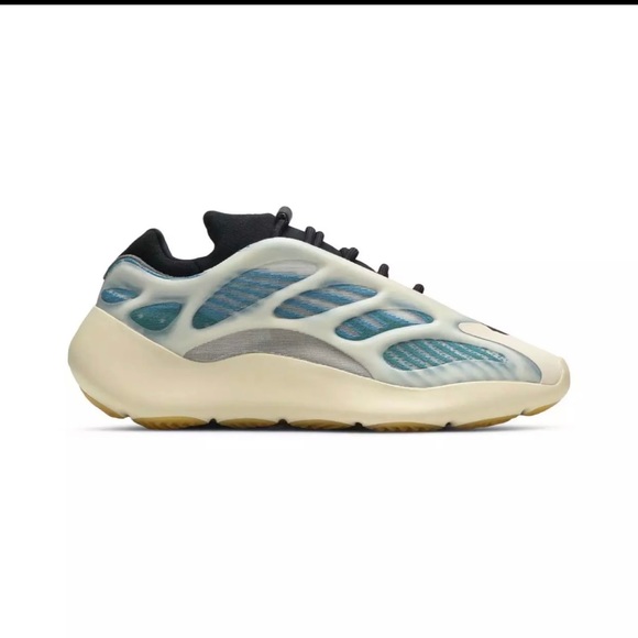 Adidas yezzy - Picture 2 of 7